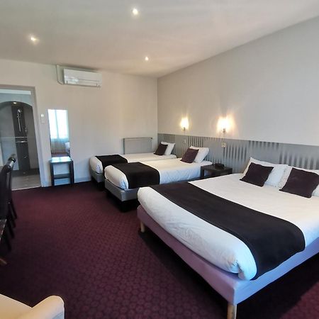 Logis Hotel Le Cerf Бриар Экстерьер фото